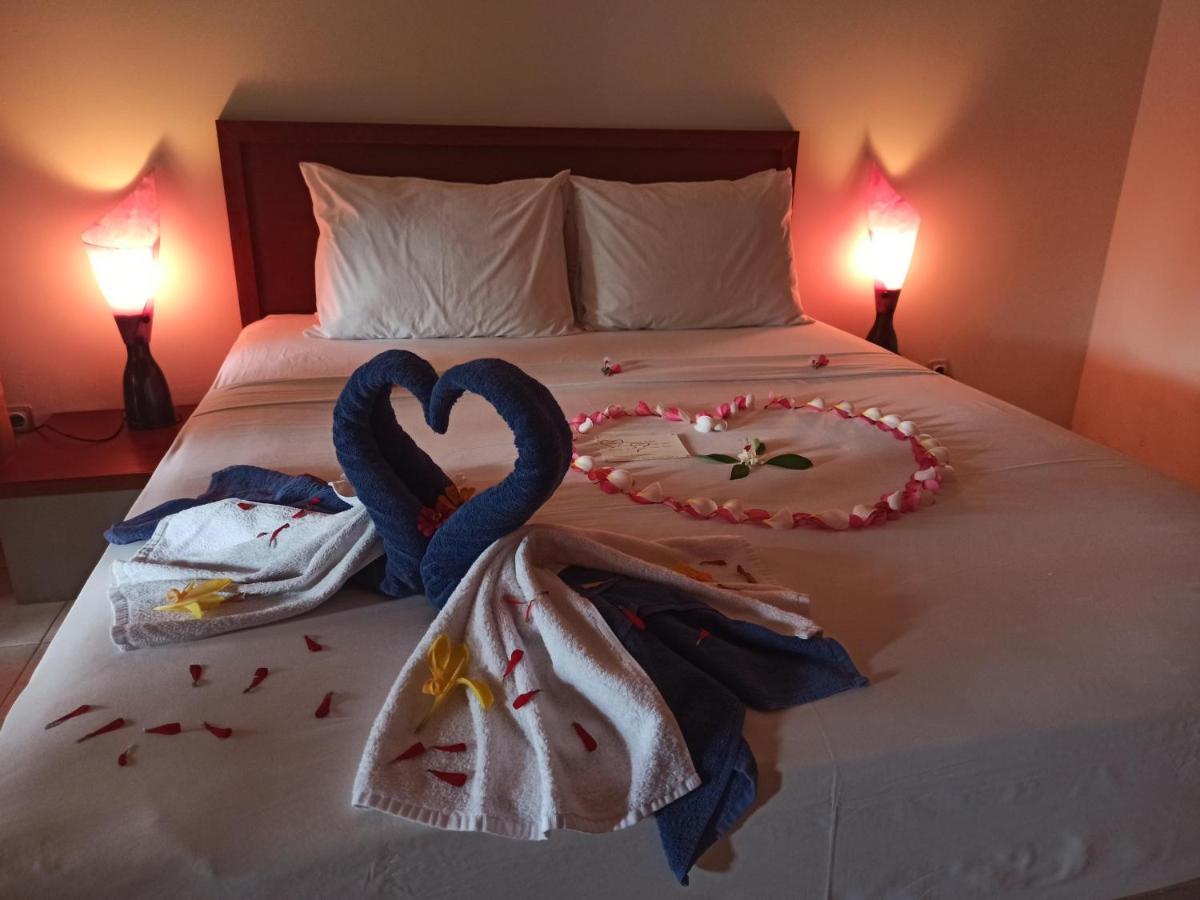 Bed and Breakfast Mama Bella'S Retreat Senggigi Exteriér fotografie