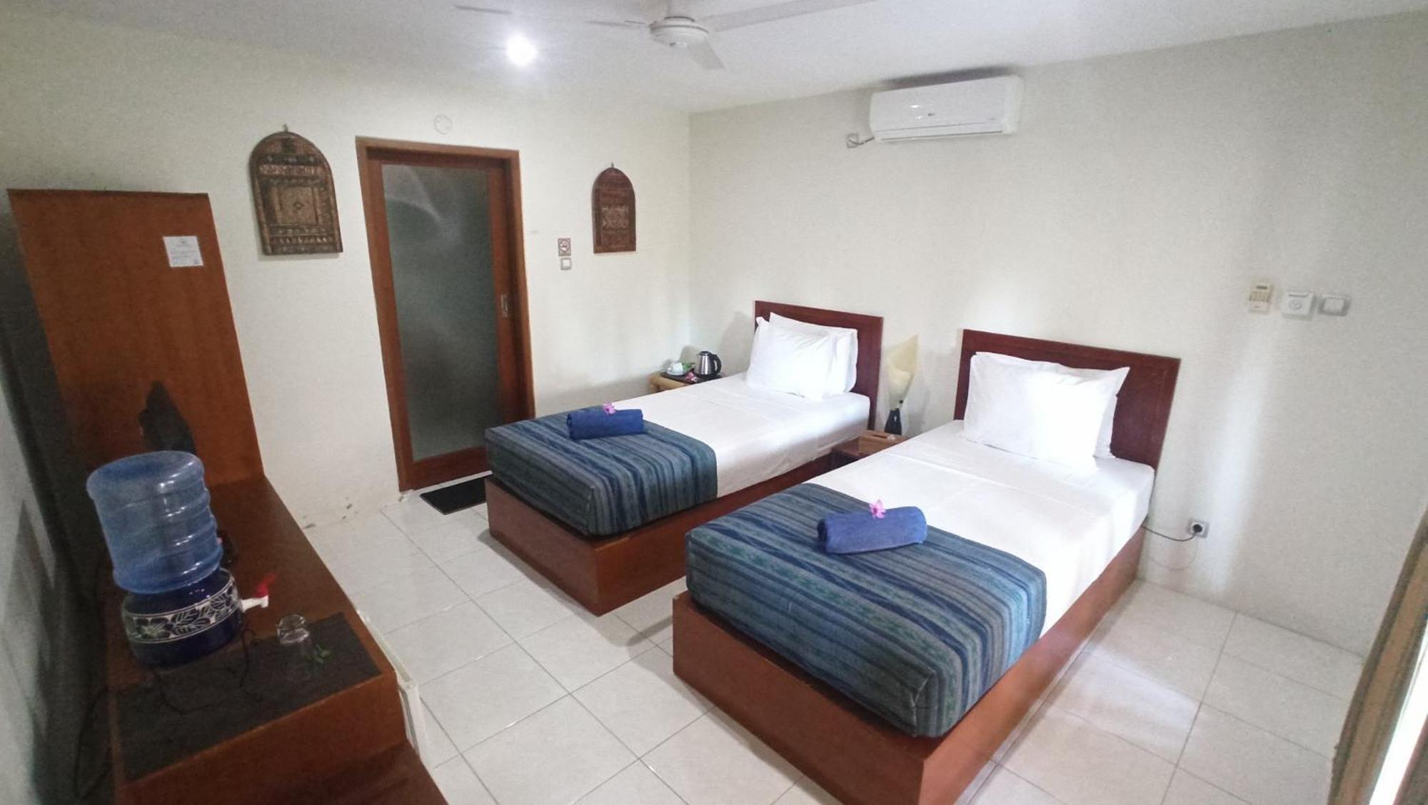 Bed and Breakfast Mama Bella'S Retreat Senggigi Pokoj fotografie