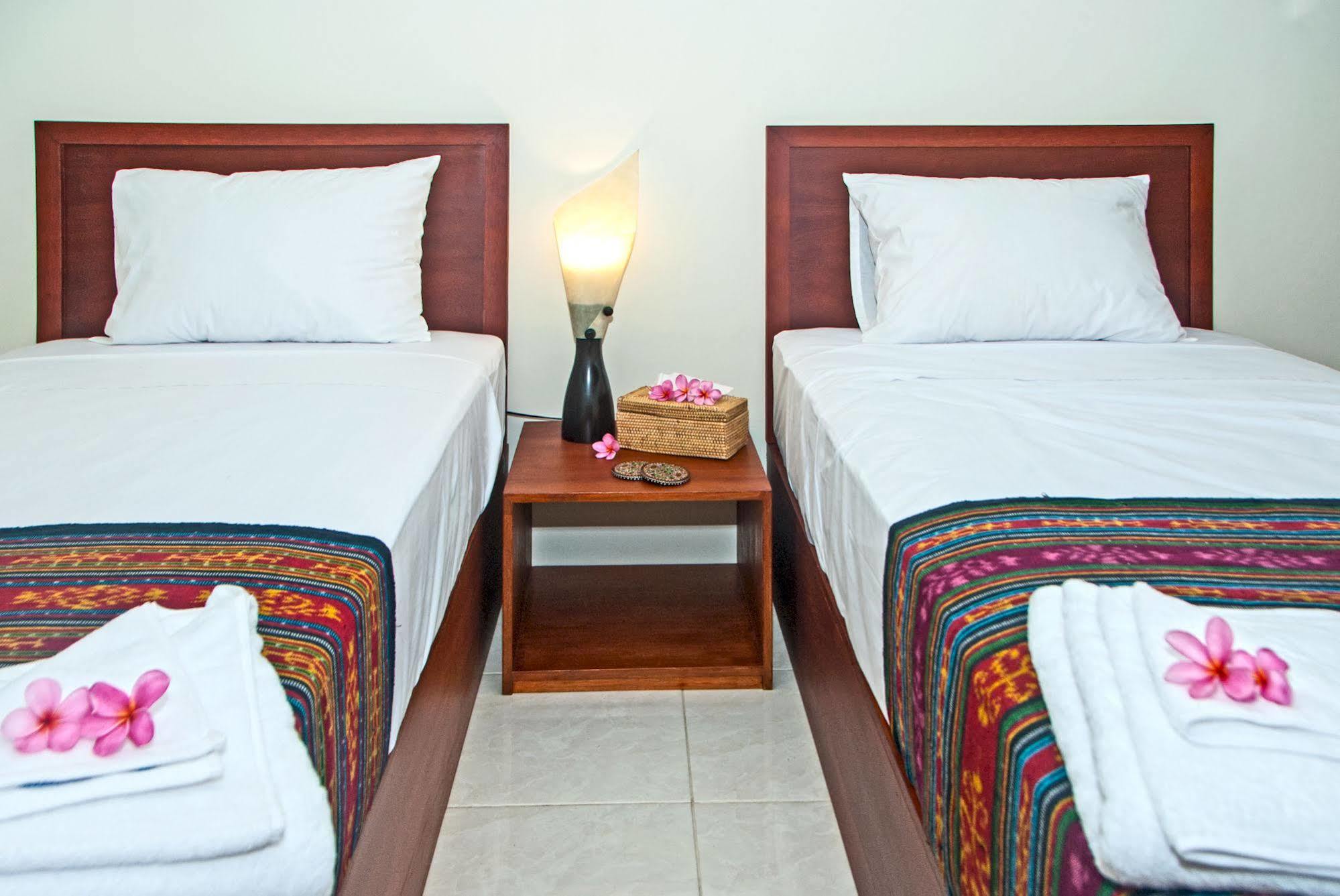 Bed and Breakfast Mama Bella'S Retreat Senggigi Exteriér fotografie